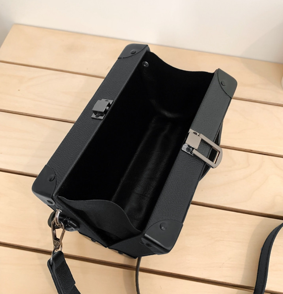 Unisex Messenger Square Box Bag S109